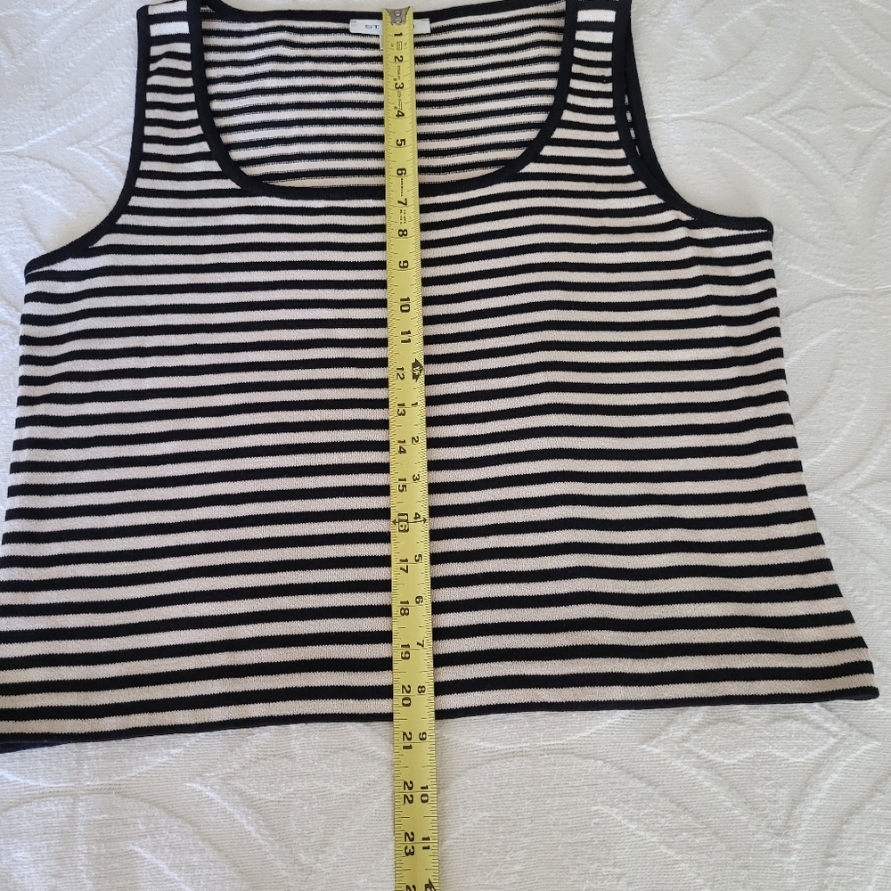 St. John Knit Womens Black White Stripe Top Size Large - Picture 6 of 8